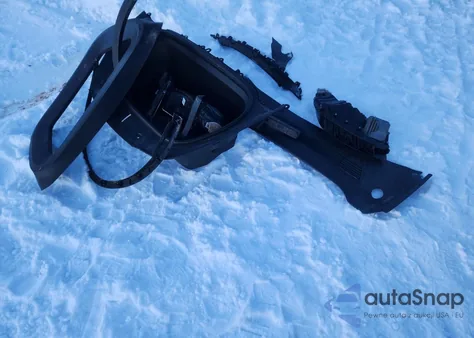 2022 Tesla Model Y z USA, uszkodzony, nr VIN 7SAYGDEE6NF357754